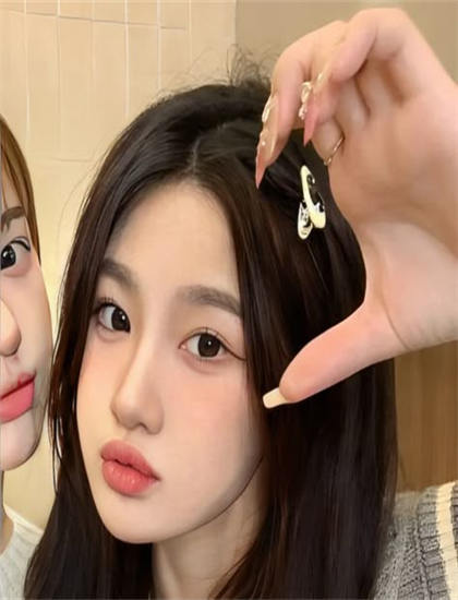 【艺术评论】《摇滚王子东京店》斯坦尼康的稳定运动与流畅感 剪辑师节奏控制解析的专业分析